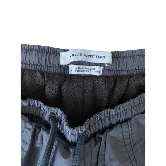 Urban Outfitters Hiking Running Women's Shorts with Drawstrings  Small - Picture 2 of 7